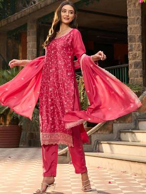 Floral Embroidered Regular Thread Work Straight Kurta with Trousers & Dupatta 6