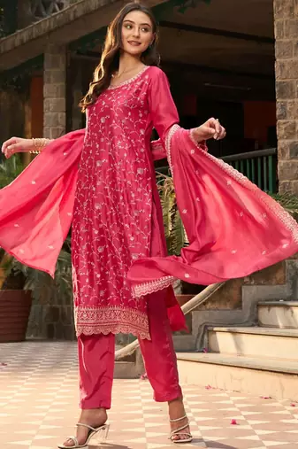 Floral Embroidered Regular Thread Work Straight Kurta with Trousers & Dupatta