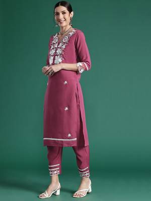 Floral Embroidered Thread Work Kurta with Trousers & Dupatta 6
