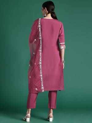 Floral Embroidered Thread Work Kurta with Trousers & Dupatta 7