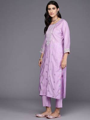women floral embroidered regular  cotton kurta with trousers & dupatta 6