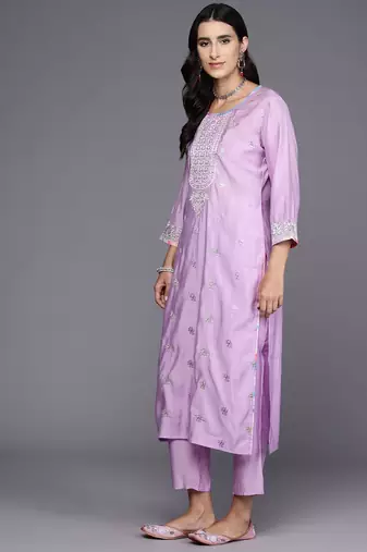 Women Floral Embroidered Regular Pure Cotton Kurta with Trousers & Dupatta