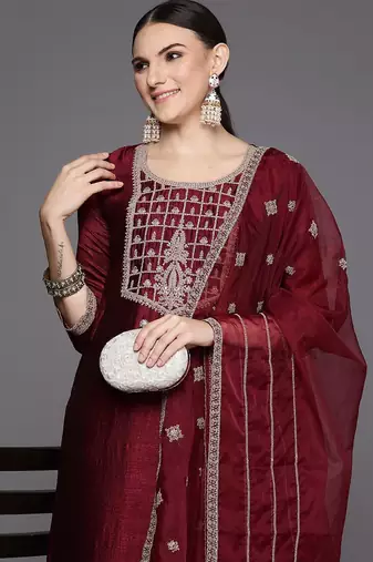 Women Ethnic Motifs Yoke Design Regular Sequinned Kurta with Trousers & Dupatta