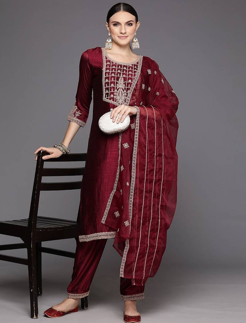 Women Ethnic Motifs Yoke Design Regular Sequinned Kurta with Trousers & Dupatta