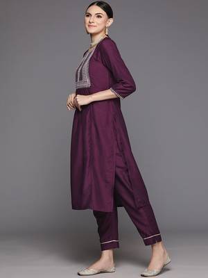 Women Yoke Design Empire Sequinned Kurta with Trousers & Dupatta 6