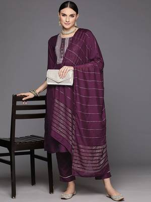 Women Yoke Design Empire Sequinned Kurta with Trousers & Dupatta 8