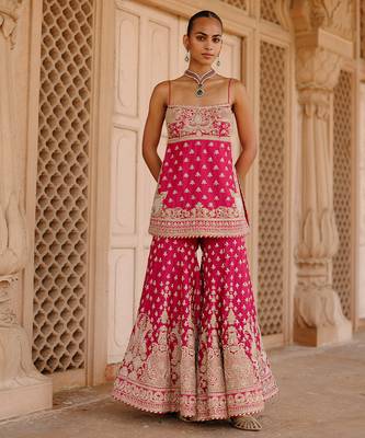 Hot pink embroidered silk chanderi gharara set 5