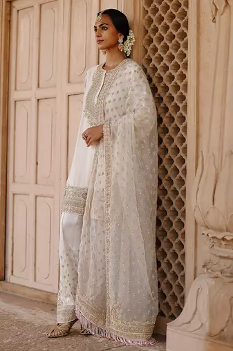 Daisy ivory embroidered silk chanderi kurta set