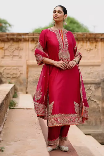 Hot pink embroidered silk chanderi long kurti set
