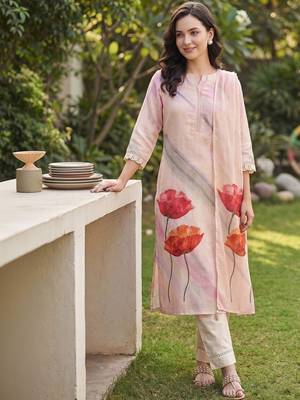 Women Floral Printed Regular Linen Kurta with Trousers & With Dupatta 6