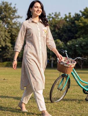 Women Ethnic Motifs Printed Regular Pure Cotton Kurta with Trousers 5