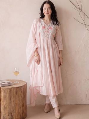 Women Floral Embroidered Empire Thread Work Pure Cotton Kurta with Trousers & With Dupatta 4