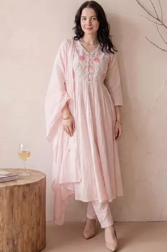 Women Floral Embroidered Empire Thread Work Pure Cotton Kurta with Trousers & With Dupatta