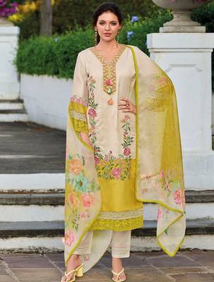Floral Embroidered Mirror Work Straight Kurta With Trousers & Dupatta 3