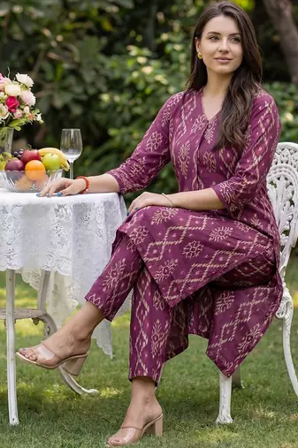 Women Ethnic Motifs Printed Regular Pure Cotton Kurta with Trousers