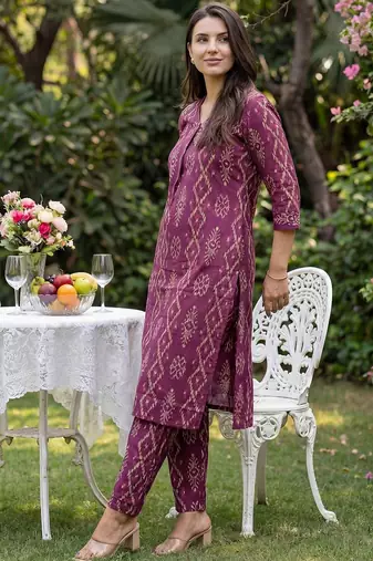 Women Ethnic Motifs Printed Regular Pure Cotton Kurta with Trousers