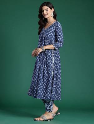 Floral Printed Empire Pure Cotton Kurta with Trousers 6
