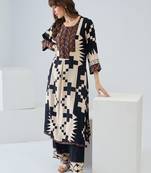 Women Printed Regular Thread Work Kurta with Palazzos