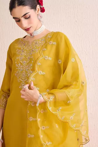 Women Ethnic Motifs Embroidered Regular Gotta Patti Kurta with Trousers & With Dupatta