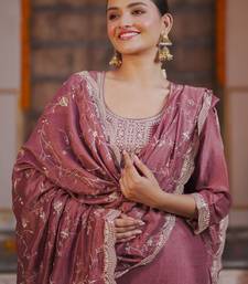 Ethnic Motifs Embroidered Kurta With Trousers & Dupatta