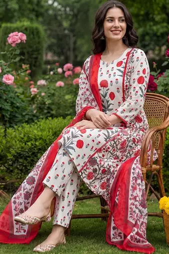 Women Floral Printed Regular Pure Cotton Kurta with Trousers & With Dupatta