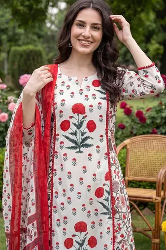 Women Floral Printed Regular Pure Cotton Kurta with Trousers & With Dupatta