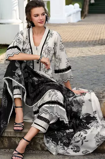 Women Floral Printed Regular Pure Cotton Kurta with Trousers & With Dupatta