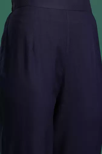 Floral Embroidered Sequinned Kurta with Trousers