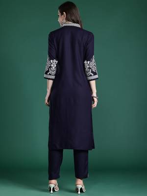 Floral Embroidered Sequinned Kurta with Trousers 5
