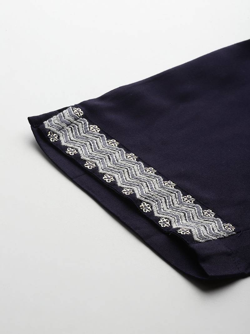 Floral Embroidered Sequinned Kurta with Trousers