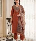 Women Ethnic Motifs Yoke Design Regular Thread Work Pure Cotton Kurta with Trousers & With Dupatta