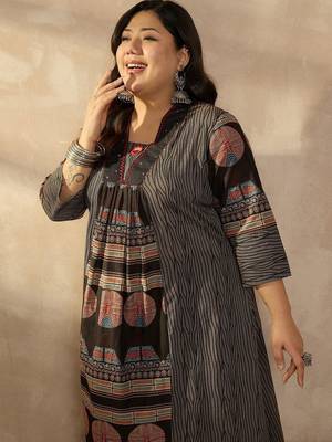 Plus Size Multi Printed A-Line Kurta Trousers Set 5