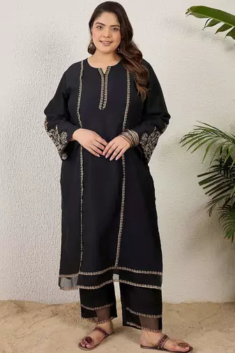 Plus Size Ethnic Motifs Embroidered Regular Thread Work Kurta with Trousers