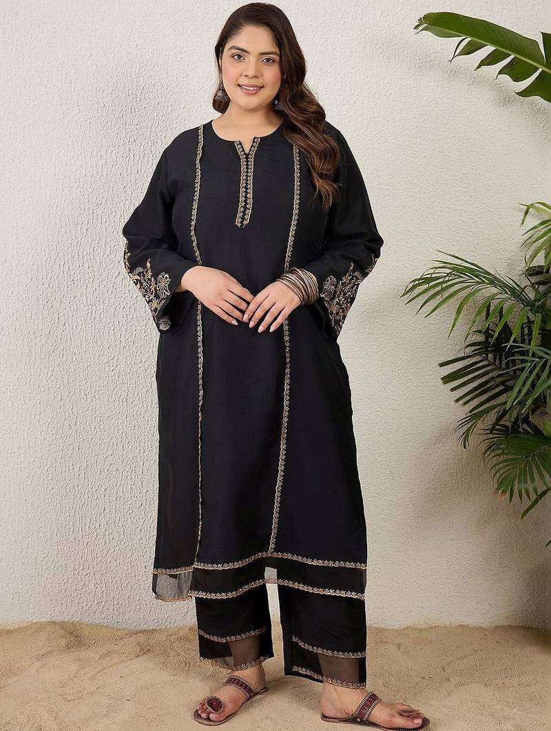 Plus Size Ethnic Motifs Embroidered Regular Thread Work Kurta with Trousers