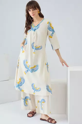 Women Printed Regular Thread Work Pure Cotton Kurta with Trousers
