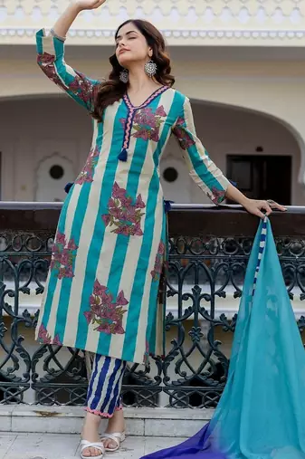 Women Printed Regular Pure Cotton Kurta with Trousers & With Dupatta