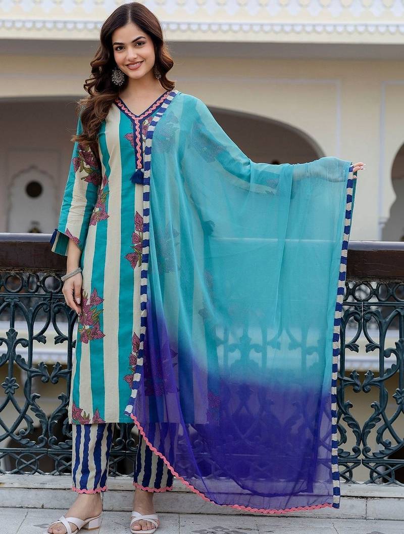 Women Printed Regular Pure Cotton Kurta with Trousers & With Dupatta