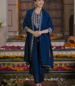 Women Ethnic Motifs Embroidered Regular Kurta with Trousers & With Dupatta