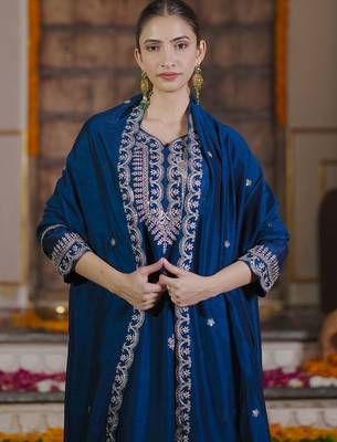 Women Ethnic Motifs Embroidered Regular Kurta with Trousers & With Dupatta 2