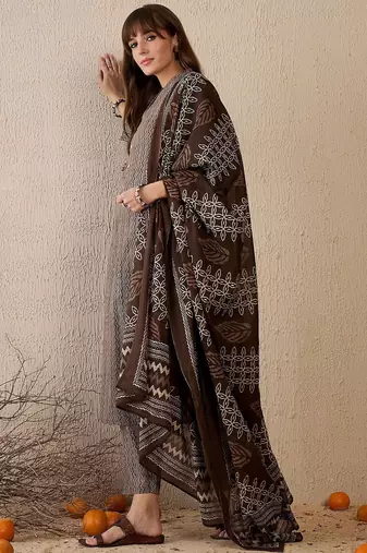 Women Printed Regular Pure Cotton Kurta with Trousers & With Dupatta