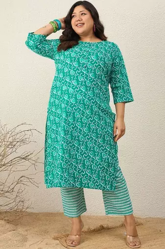 Plus Size Ethnic Motifs Printed Regular Kurta with Trousers & With Dupatta