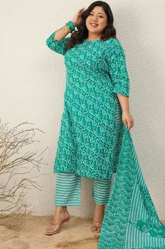 Plus Size Ethnic Motifs Printed Regular Kurta with Trousers & With Dupatta