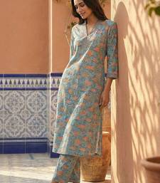 Women Floral Printed Regular Thread Work Pure Cotton Kurta with Trousers