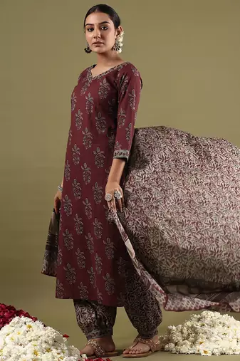 Women Floral Printed Regular Pure Cotton Kurta with Salwar & With Dupatta
