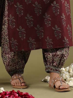 Women Floral Printed Regular Pure Cotton Kurta with Salwar & With Dupatta 6