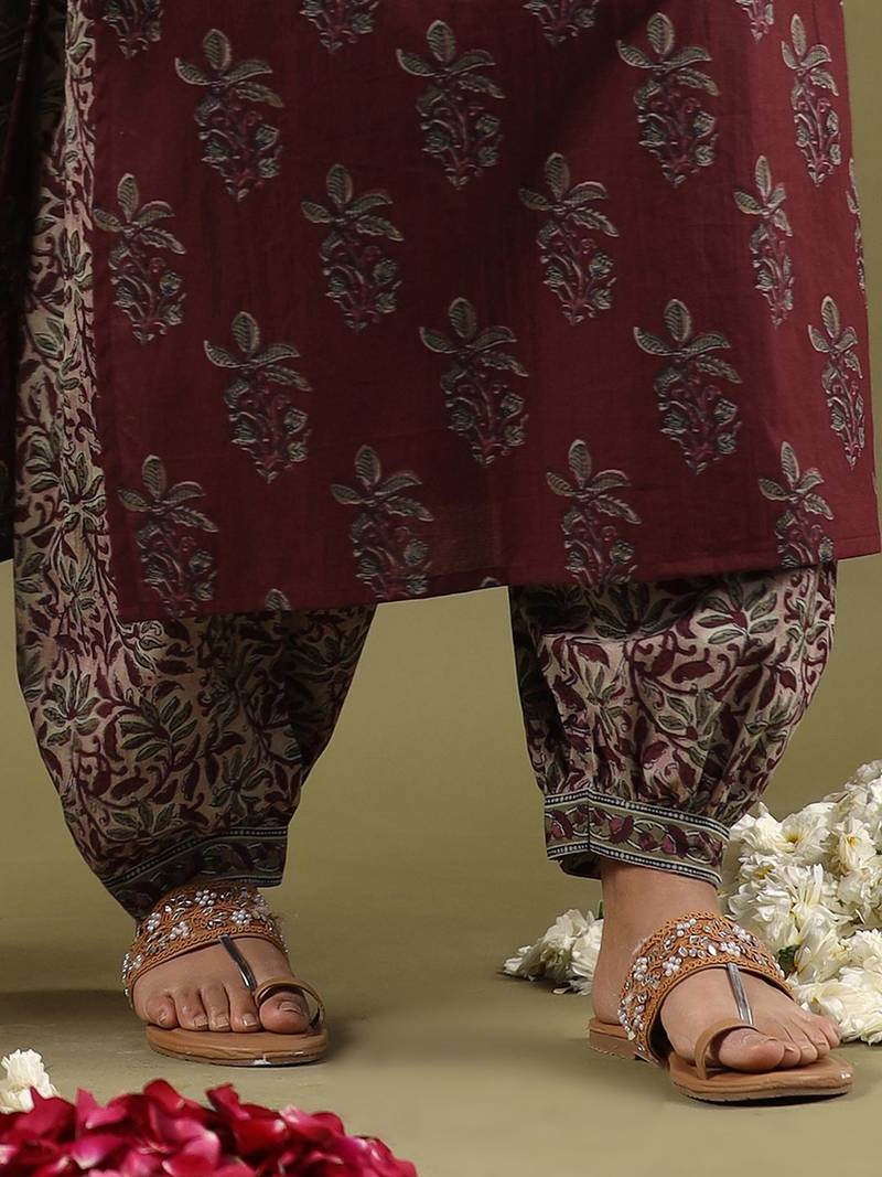 Women Floral Printed Regular Pure Cotton Kurta with Salwar & With Dupatta