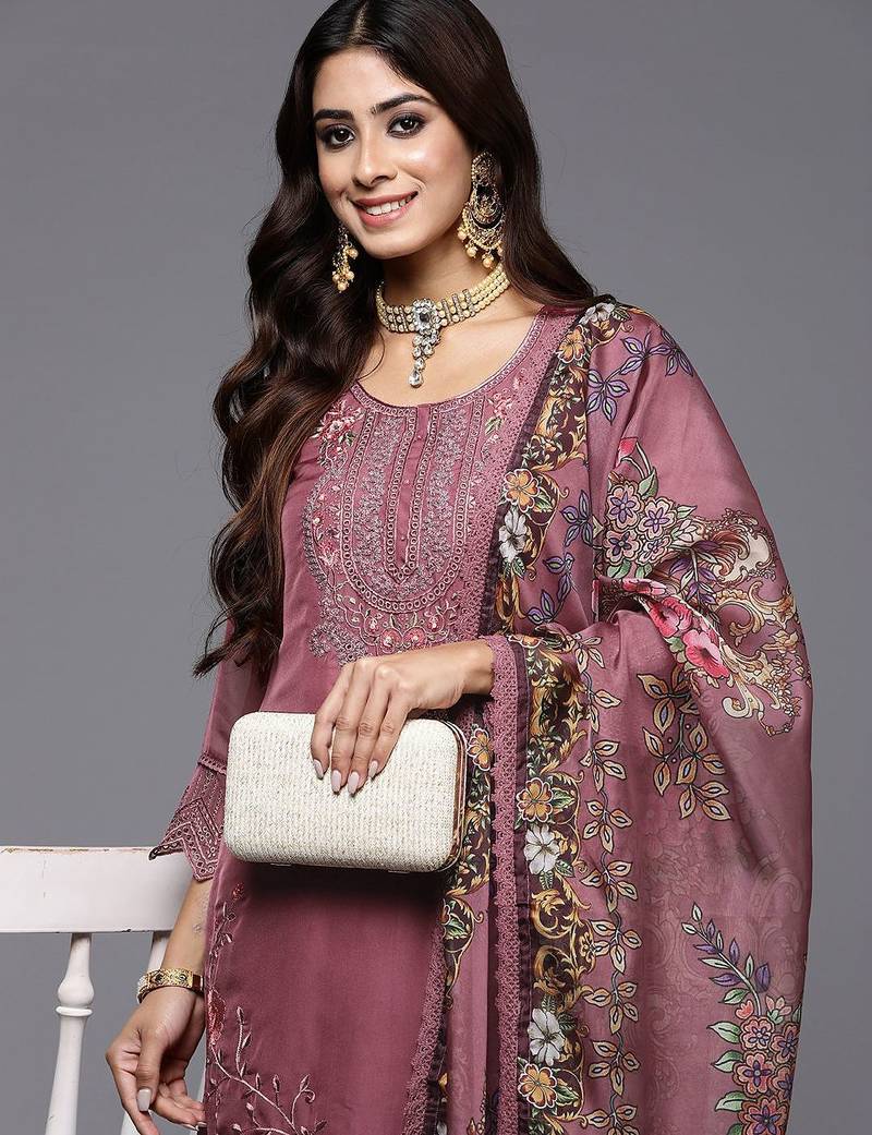 Women Floral Embroidered Regular Thread Work Kurta with Trousers & Dupatta