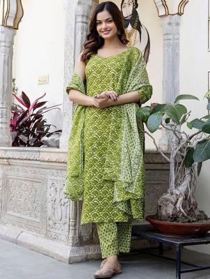 Floral Printed V-Neck Pure Cotton Straight Kurta With Trouser And Dupatta 1