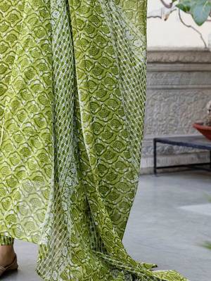 Floral Printed V-Neck Pure Cotton Straight Kurta With Trouser And Dupatta 4