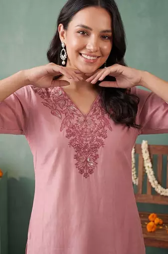 Women Ethnic Motifs Embroidered Regular Thread Work Kurta with Trousers & With Dupatta